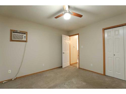 761 Red Crow Boulevard West, Lethbridge, AB - Indoor Photo Showing Other Room