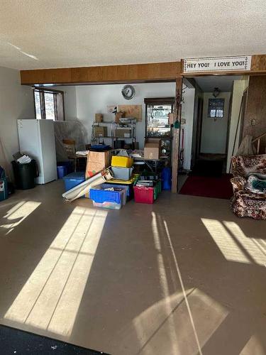 214015 Township Road 52, Rural Cardston County, AB - Indoor