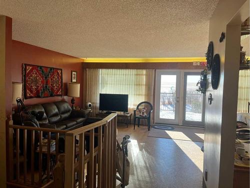 214015 Township Road 52, Rural Cardston County, AB - Indoor