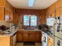 214015 Township Road 52, Rural Cardston County, AB  - Indoor Photo Showing Kitchen With Double Sink 