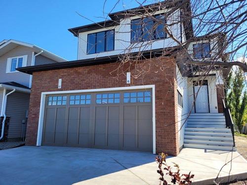 411 Fairmont Boulevard South, Lethbridge, AB - Outdoor