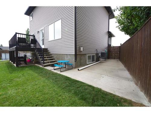 415 Haru Moriyama Place North, Lethbridge, AB - Outdoor With Exterior