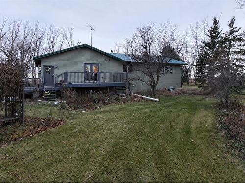 172010 R R 140, Tilley, AB - Outdoor With Deck Patio Veranda