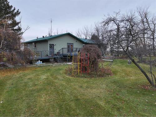 172010 R R 140, Tilley, AB - Outdoor With Deck Patio Veranda