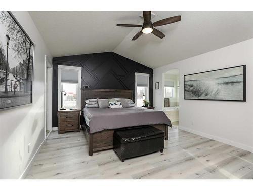 106 Bonavista Drive, Rural Lethbridge County, AB - Indoor Photo Showing Bedroom