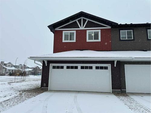 408-210 Firelight Way West, Lethbridge, AB - Outdoor