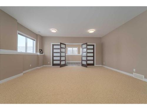 346 Sixmile Ridge South, Lethbridge, AB - Indoor Photo Showing Other Room