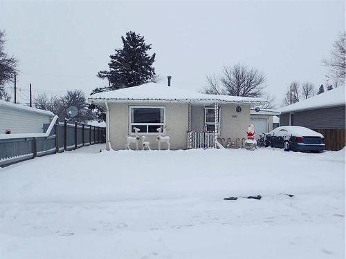 5319 43 Avenue South, Taber, AB - Outdoor