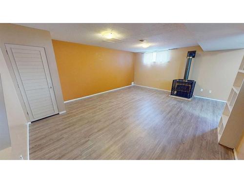 1304 18 Street South, Lethbridge, AB - Indoor