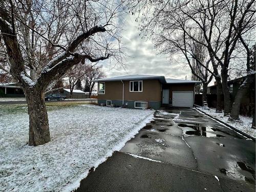 1304 18 Street South, Lethbridge, AB - Outdoor