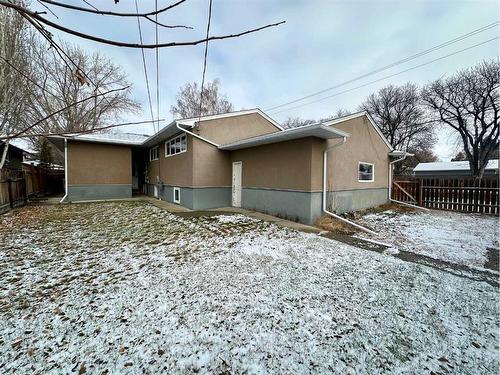 1304 18 Street South, Lethbridge, AB - Outdoor