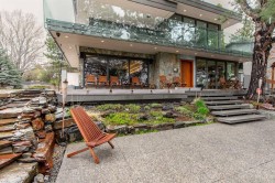 2825 Parkside Drive SOUTH Lethbridge, AB T1J 1M8