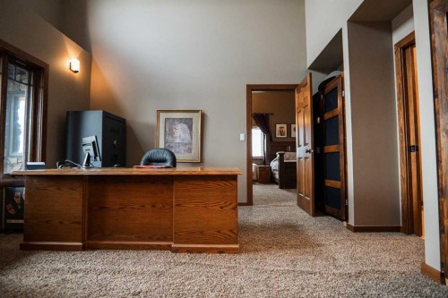 195041 Highway 512, Rural Lethbridge County, AB - Indoor