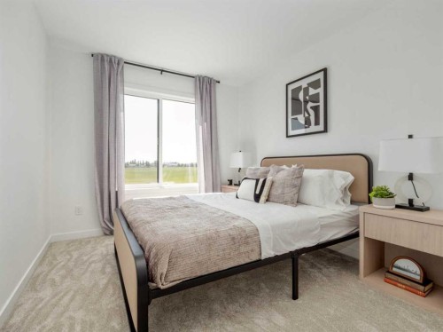 689 Blackwolf Boulevard North, Lethbridge, AB - Indoor Photo Showing Bedroom