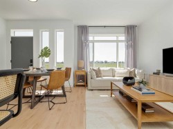 689 Blackwolf Boulevard NORTH Lethbridge, AB T1H 7H7