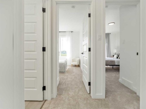 689 Blackwolf Boulevard North, Lethbridge, AB - Indoor Photo Showing Other Room