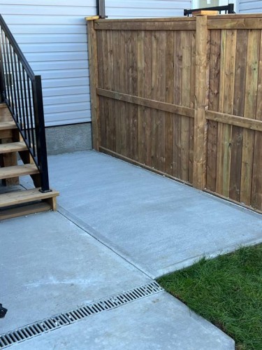 689 Blackwolf Boulevard North, Lethbridge, AB - Outdoor With Exterior