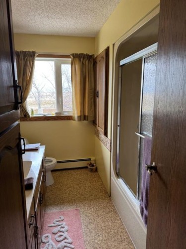 214015 Twp Rd 52, Cardston, AB - Indoor