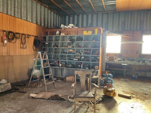 214015 Twp Rd 52, Cardston, AB - Indoor