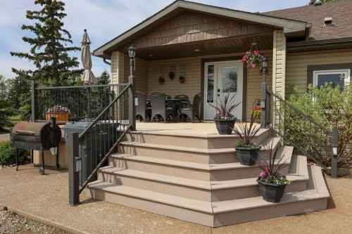 105039 Rge Road 212A, Picture Butte, AB - Outdoor With Deck Patio Veranda With Exterior