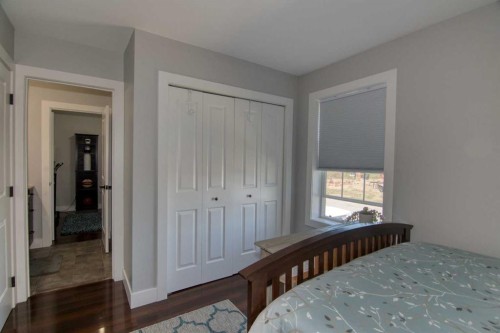 280 1 Avenue North, Magrath, AB - Indoor Photo Showing Bedroom
