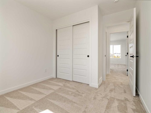 677 Blackwolf Boulevard North, Lethbridge, AB - Indoor Photo Showing Other Room