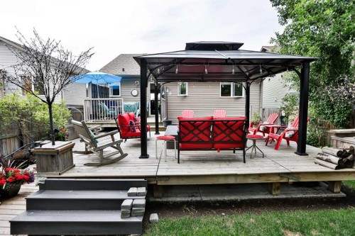 19 Firelight Way West, Lethbridge, AB 