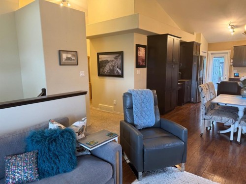 19 Firelight Way West, Lethbridge, AB 