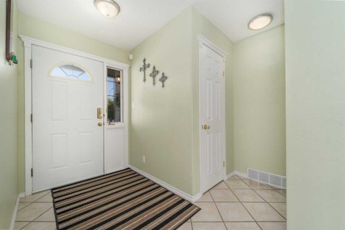 4612 50 Avenue, Taber, AB - Indoor Photo Showing Other Room