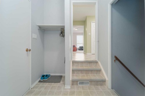 4612 50 Avenue, Taber, AB - Indoor Photo Showing Other Room