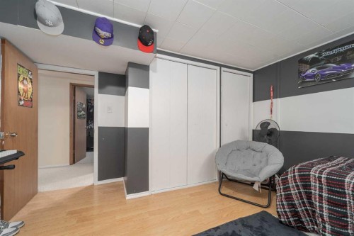 4612 50 Avenue, Taber, AB - Indoor