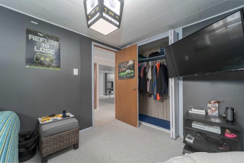 4612 50 Avenue, Taber, AB - Indoor Photo Showing Other Room