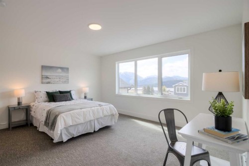 8615 25 Avenue, Coleman, AB - Indoor Photo Showing Bedroom