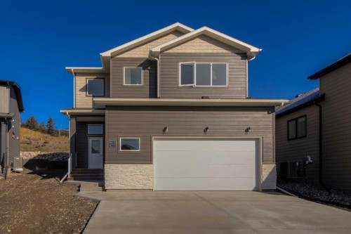 8615 25 Avenue, Coleman, AB - Outdoor