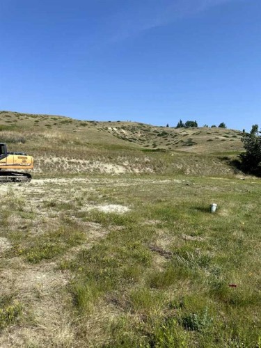 385 Canyon Boulevard West, Lethbridge, AB 