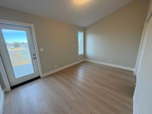 419 Meadowlark Way, Vulcan, AB - Indoor Photo Showing Other Room