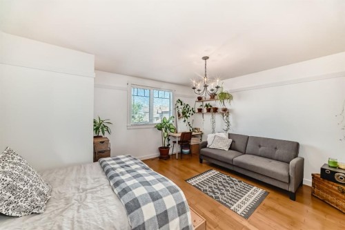 340 Tartan Circle West, Lethbridge, AB - Indoor