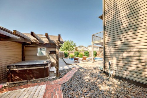 340 Tartan Circle West, Lethbridge, AB - Outdoor With Exterior