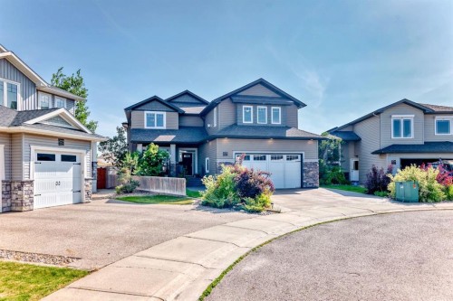 340 Tartan Circle West, Lethbridge, AB - Outdoor With Facade