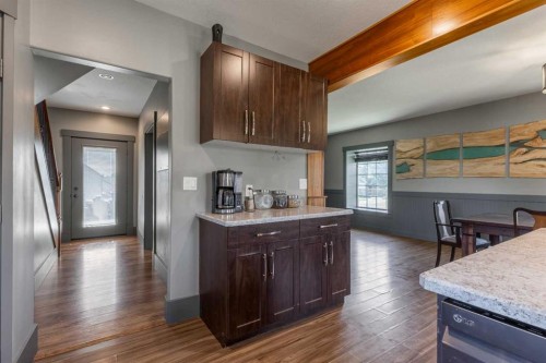 202 4 Street, Warner, AB - Indoor Photo Showing Kitchen