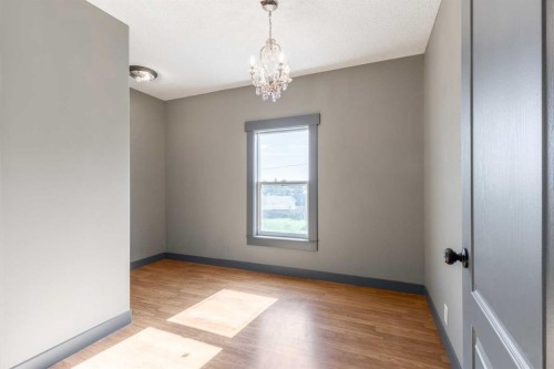 202 4 Street, Warner, AB - Indoor Photo Showing Other Room