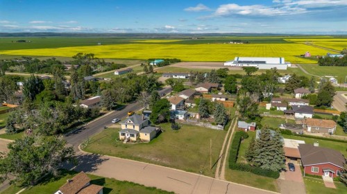 202 4 Street, Warner, AB - Outdoor With View
