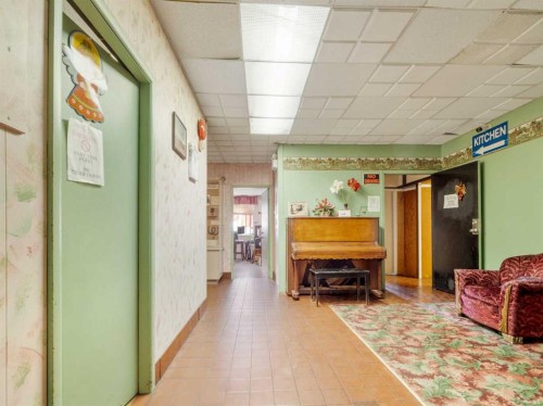 7719 17 Avenue, Coleman, AB 