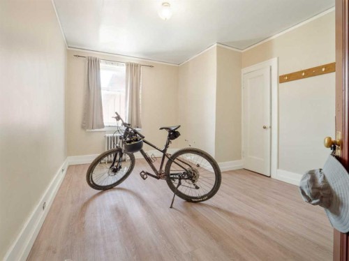 7719 17 Avenue, Coleman, AB 