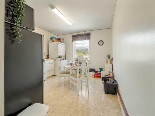 7719 17 Avenue, Coleman, AB 