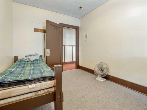 7719 17 Avenue, Coleman, AB 