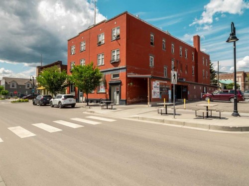 7719 17 Avenue, Coleman, AB 