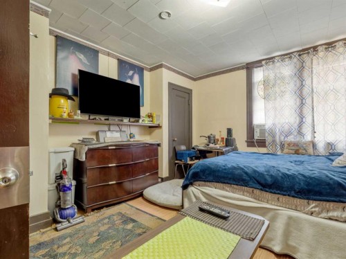 7719 17 Avenue, Coleman, AB 