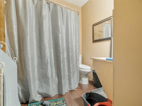 7719 17 Avenue, Coleman, AB 