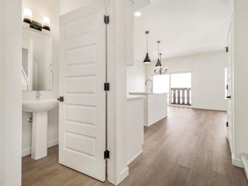 182 Caribou Bend North, Lethbridge, AB - Indoor